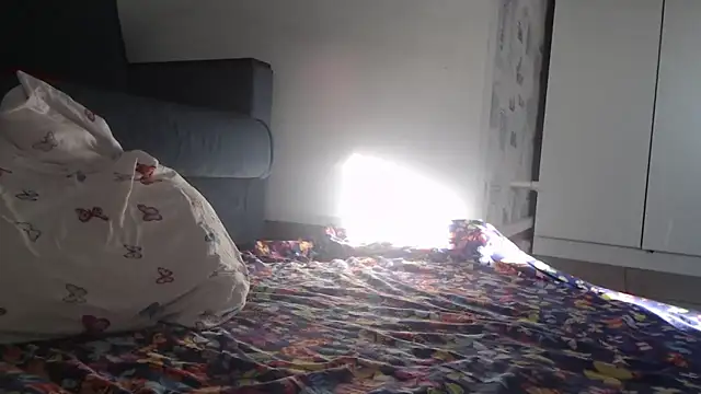 Fire  Foxx online show from March 2026 02:01:02 AM