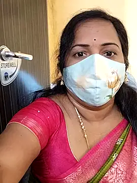 Snapshot of Susma-Telugu chatting on November 2025 04:57:02 AM Susma-Telugu online show from November 2025 04:57:02 AM