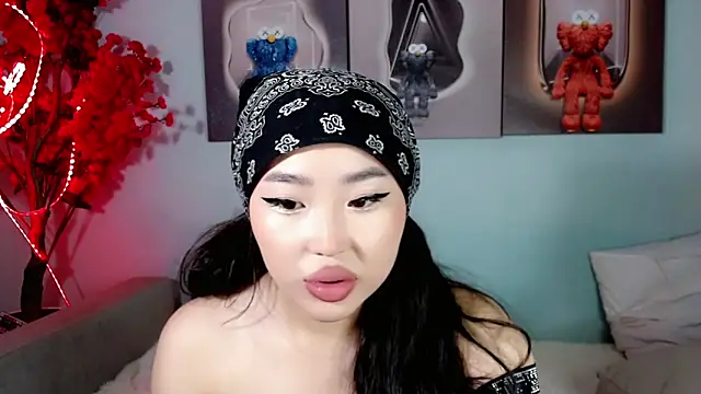 Snapshot of ichiben chatting on December 2024 09:39:02 AM ichiben online show from December 2024 09:39:02 AM