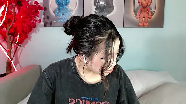 Snapshot of ichiben chatting on February 2025 03:38:01 PM ichiben online show from February 2025 03:38:01 PM