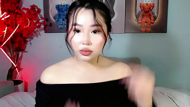 Snapshot of ichiben chatting on March 2025 10:22:02 PM ichiben online show from March 2025 10:22:02 PM