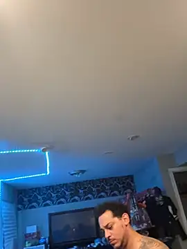 Your Going2Luv Me online show from February 2025 02:57:01 PM