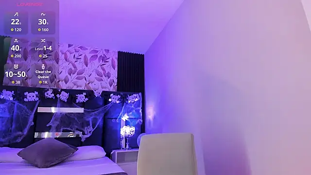 Amareto  online show from November 2025 11:34:02 AM