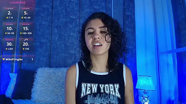 Amareto  online show from November 2025 12:11:01 PM