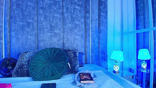 Amareto  online show from March 2026 11:05:02 AM