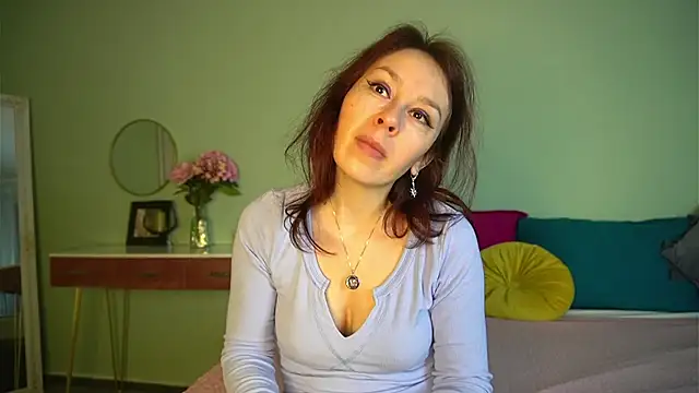 HaileyMoonn online show from March 2025 04:26:01 AM