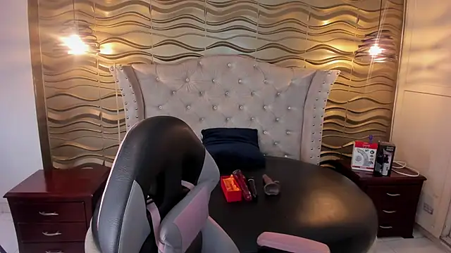 Andreita Jones online show from September 2025 11:53:02 AM