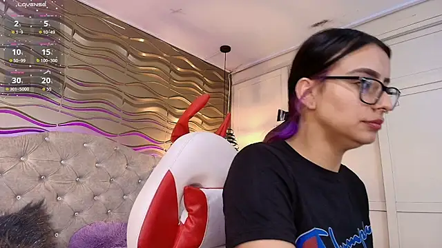 Andreita Jones online show from November 2025 11:56:02 AM