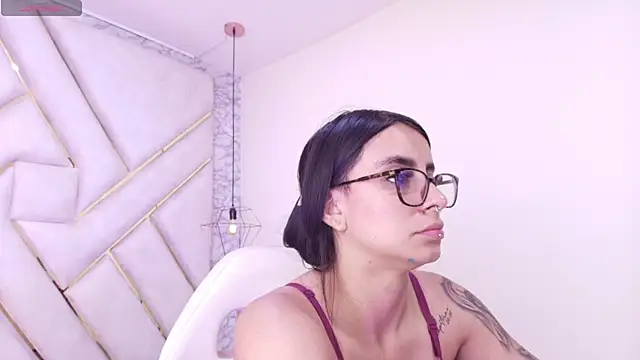 Snapshot of Andreita_Jones chatting on June 2026 12:14:01 PM Andreita Jones online show from June 2026 12:14:01 PM