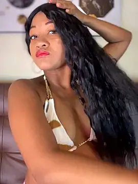 AleezaFrench online show from June 2026 01:24:01 PM