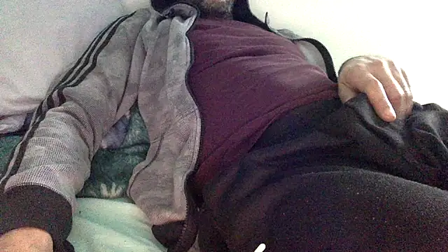 Snapshot of molozeb chatting on February 2026 01:48:01 AM molozeb online show from February 2026 01:48:01 AM