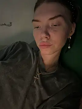 Snapshot of Lisaaa_Alisa chatting on May 2026 06:16:02 PM Lisaaa Alisa online show from May 2026 06:16:02 PM