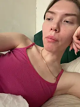 Snapshot of Lisaaa_Alisa chatting on May 2026 04:19:02 AM Lisaaa Alisa online show from May 2026 04:19:02 AM