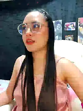 Snapshot of Janna_mnt chatting on December 2024 03:53:02 AM Janna mnt online show from December 2024 03:53:02 AM
