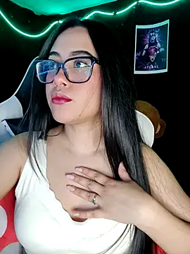 Snapshot of Janna_mnt chatting on October 2025 02:31:01 AM Janna mnt online show from October 2025 02:31:01 AM