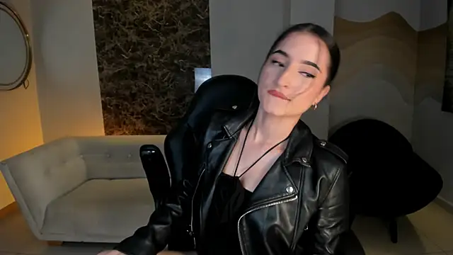 Snapshot of DominiqueVega chatting on December 2024 06:56:02 AM DominiqueVega online show from December 2024 06:56:02 AM