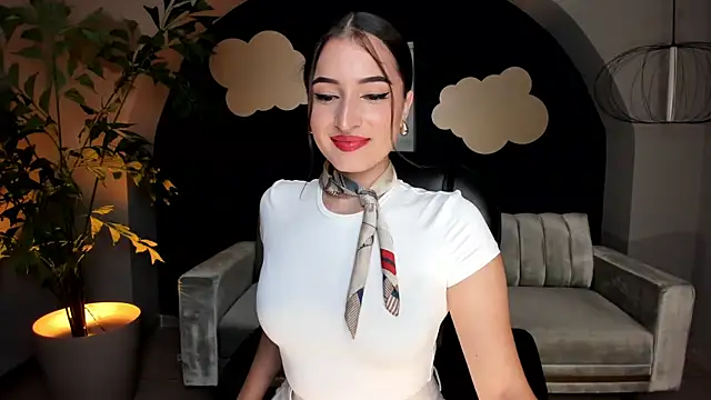 Snapshot of DominiqueVega chatting on February 2025 08:33:02 PM DominiqueVega online show from February 2025 08:33:02 PM