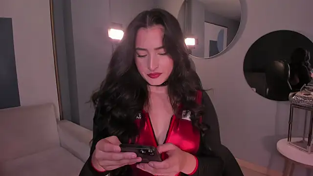 Snapshot of DominiqueVega chatting on March 2026 12:44:01 AM DominiqueVega online show from March 2026 12:44:01 AM