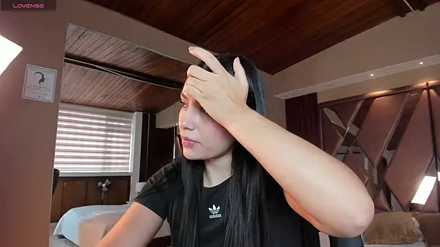 carina rossi online show from September 2025 12:27:02 PM