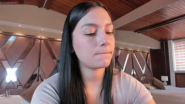 carina rossi online show from November 2025 03:45:02 PM