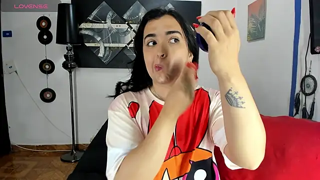 SARAMISHA online show from September 2025 03:26:01 PM