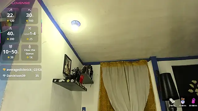 SARAMISHA online show from November 2025 11:26:01 PM