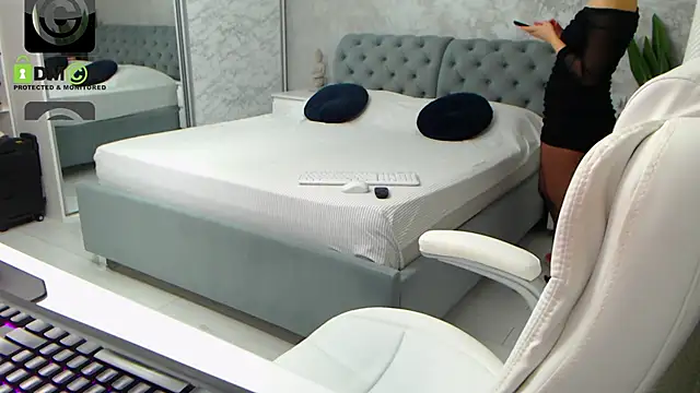 Snapshot of Ellysse_ chatting on December 2024 09:16:02 AM Ellysse  online show from December 2024 09:16:02 AM