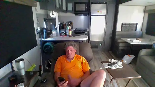 lateniter online show from March 2026 11:00:02 PM