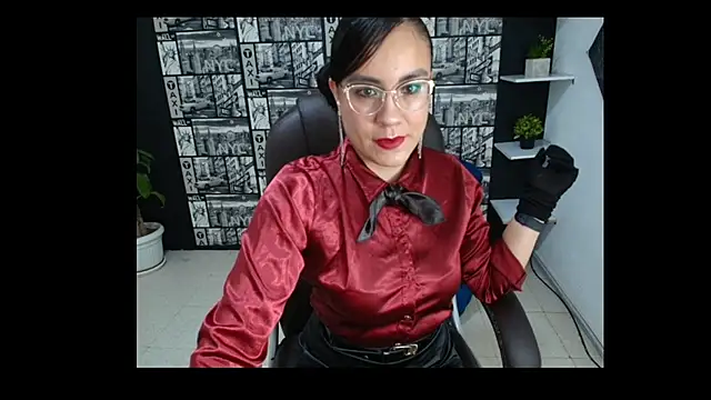 Agata-Moon online show from October 2025 02:18:02 PM