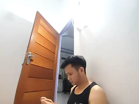 andi888999 online show from November 2025 12:15:01 PM