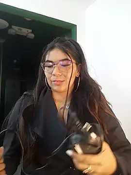 Snapshot of Luna_Dumont chatting on July 2026 11:15:02 AM Luna Dumont online show from July 2026 11:15:02 AM