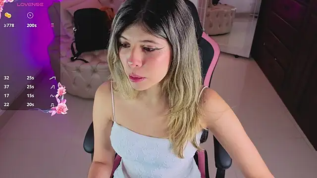 NATAASHA    online show from April 2026 03:21:01 AM