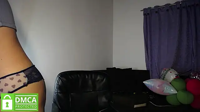 Mr MrsCurie online show from November 2025 12:21:01 AM