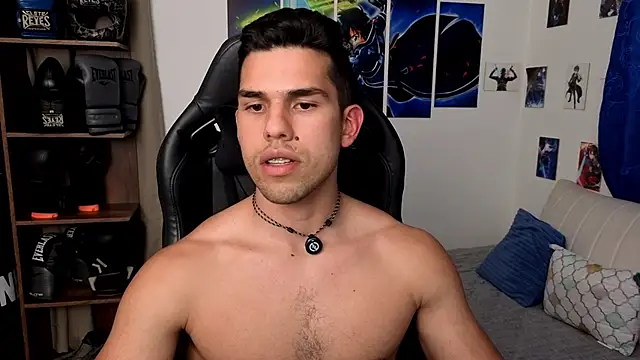 JacobKirito online show from November 2025 04:49:01 AM