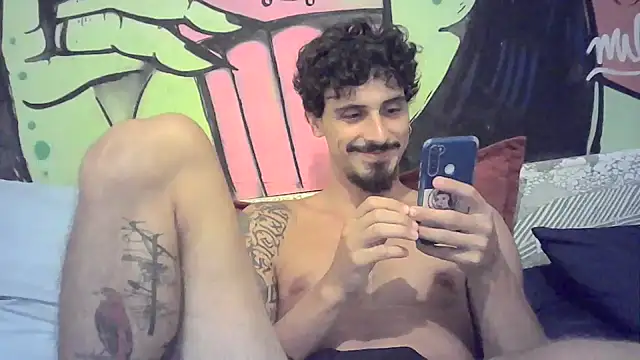 milkoffe online show from February 2025 10:43:02 PM