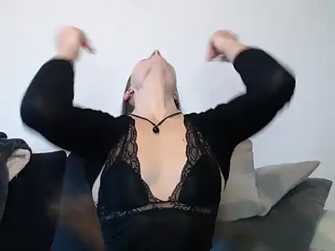 naikah714 online show from December 2024 03:21:02 PM