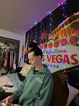 SidneyRaee online show from January 2025 07:45:02 PM