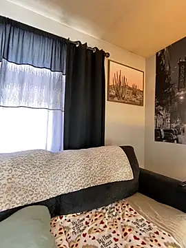 SidneyRaee online show from January 2025 05:12:02 PM