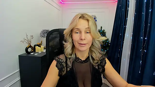 Snapshot of Sinty_Devis chatting on December 2025 11:38:02 AM Sinty Devis online show from December 2025 11:38:02 AM