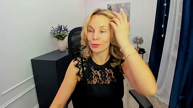 Snapshot of Sinty_Devis chatting on February 2026 04:28:02 AM Sinty Devis online show from February 2026 04:28:02 AM