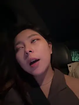 DandanBurgerking online show from November 2025 10:14:02 AM