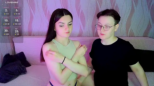  crazy baby  online show from October 2025 07:34:01 PM