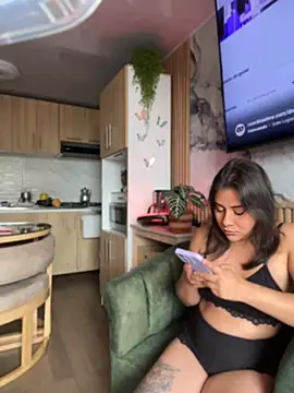 Nina-Eros1 online show from April 2026 09:37:02 PM