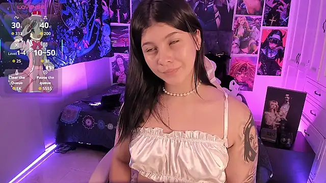 LanaKyutt online show from April 2026 11:57:02 PM