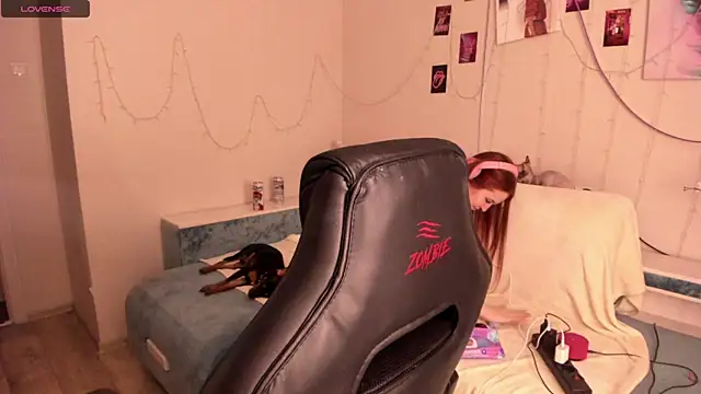 ViolaIntelligent online show from December 2024 02:24:01 AM