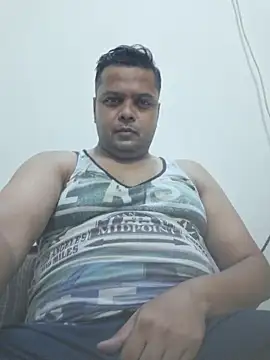 dirtybearr online show from October 2025 03:55:02 PM