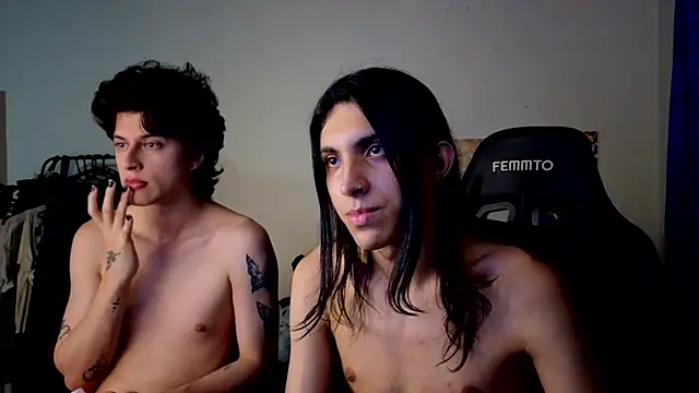 angelitofemboy online show from November 2025 03:16:02 AM