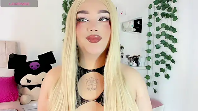 Snapshot of cattriona_muller chatting on July 2026 05:23:02 AM cattriona muller online show from July 2026 05:23:02 AM