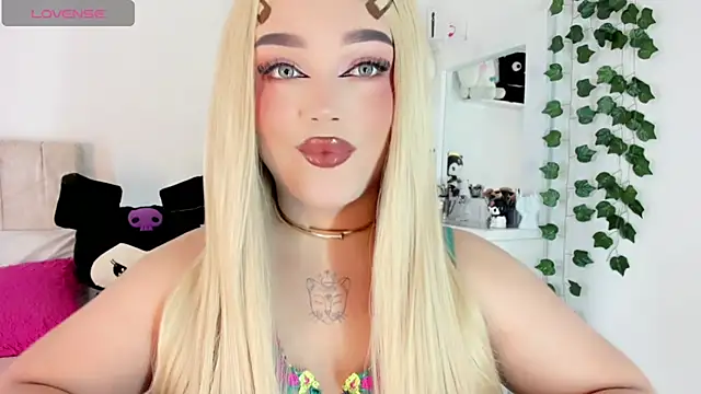 Snapshot of cattriona_muller chatting on July 2026 11:51:01 PM cattriona muller online show from July 2026 11:51:01 PM