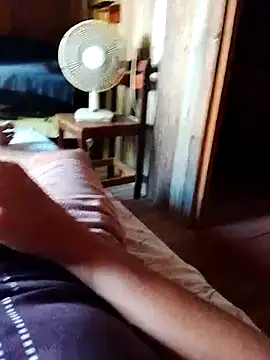 Snapshot of denca28 chatting on March 2026 06:35:01 PM denca28 online show from March 2026 06:35:01 PM